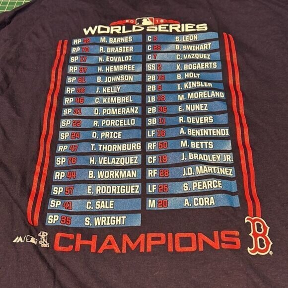 Boston Red Sox 2018 World Series Champions T-Shirt Mens L Majestic Navy Cotton - Picture 2 of 4